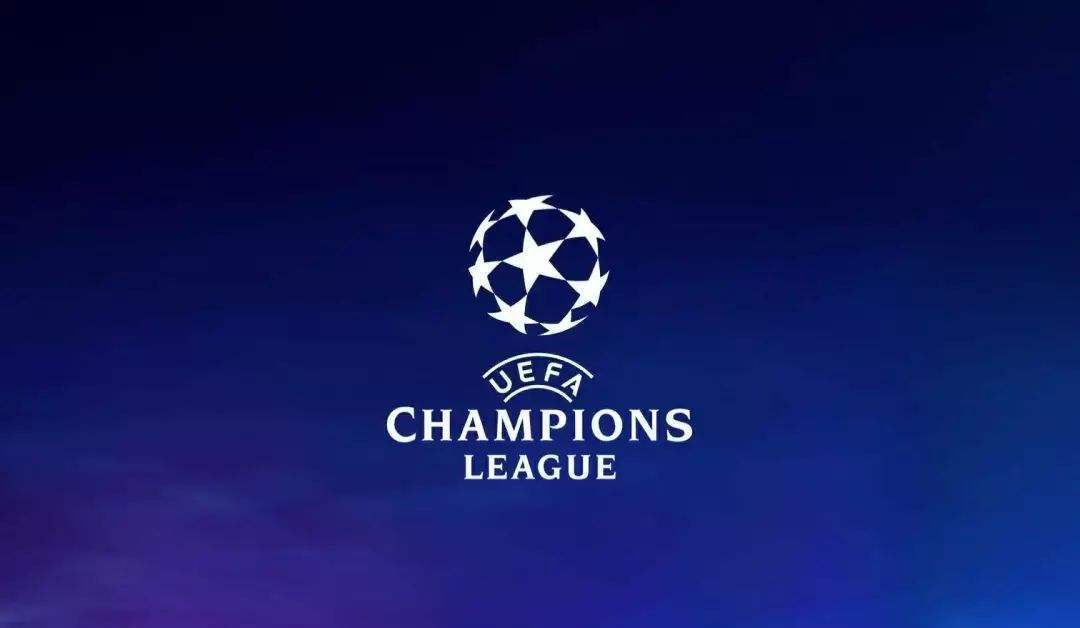 UZI妻子宣布喜讯，家庭再添新成员，网友：一个玩VN一个玩卡莎